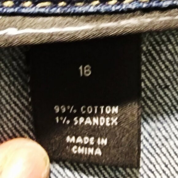 Frida Kahlo Floral Upcycled Custom Denim Jacket, Size 16 - Picture 5 of 7